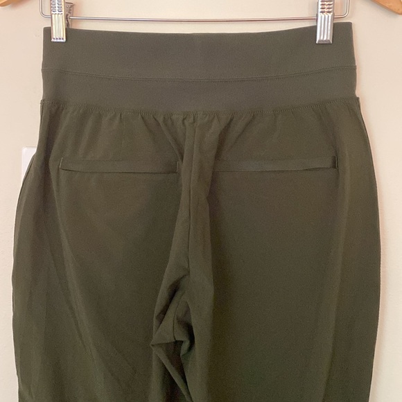 Athleta Nolita Slim Tapered Crop Pant - Picture 9 of 14